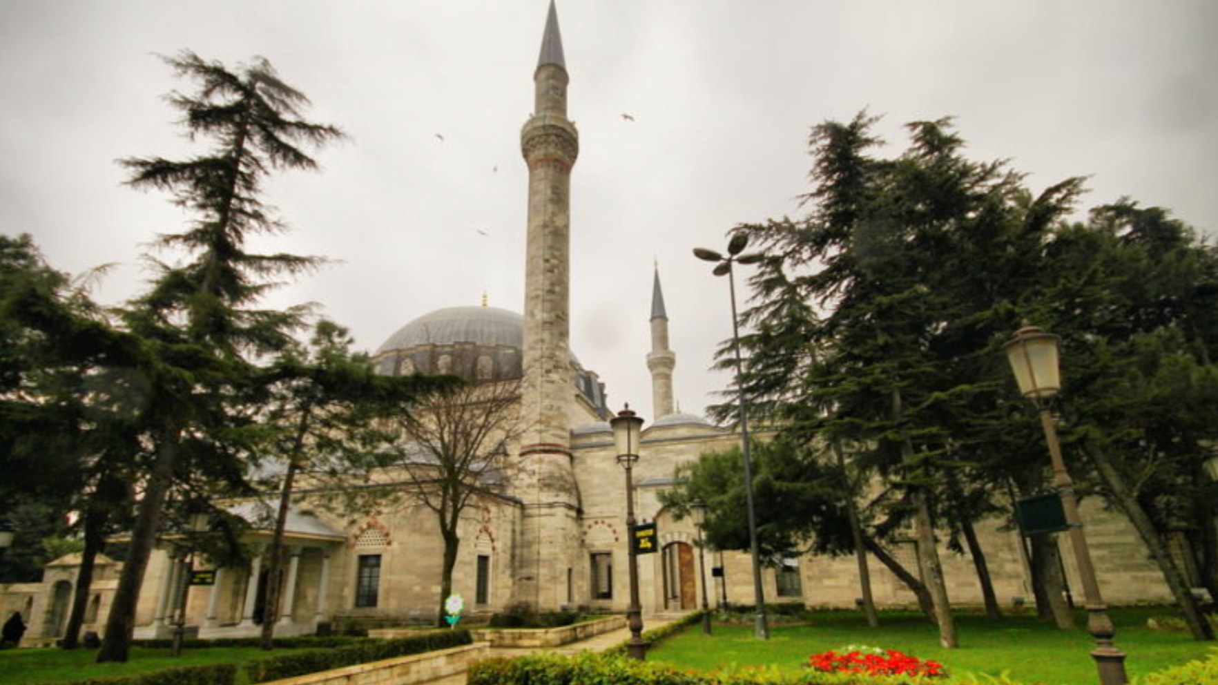 Yavuz Sultan Selim Camii