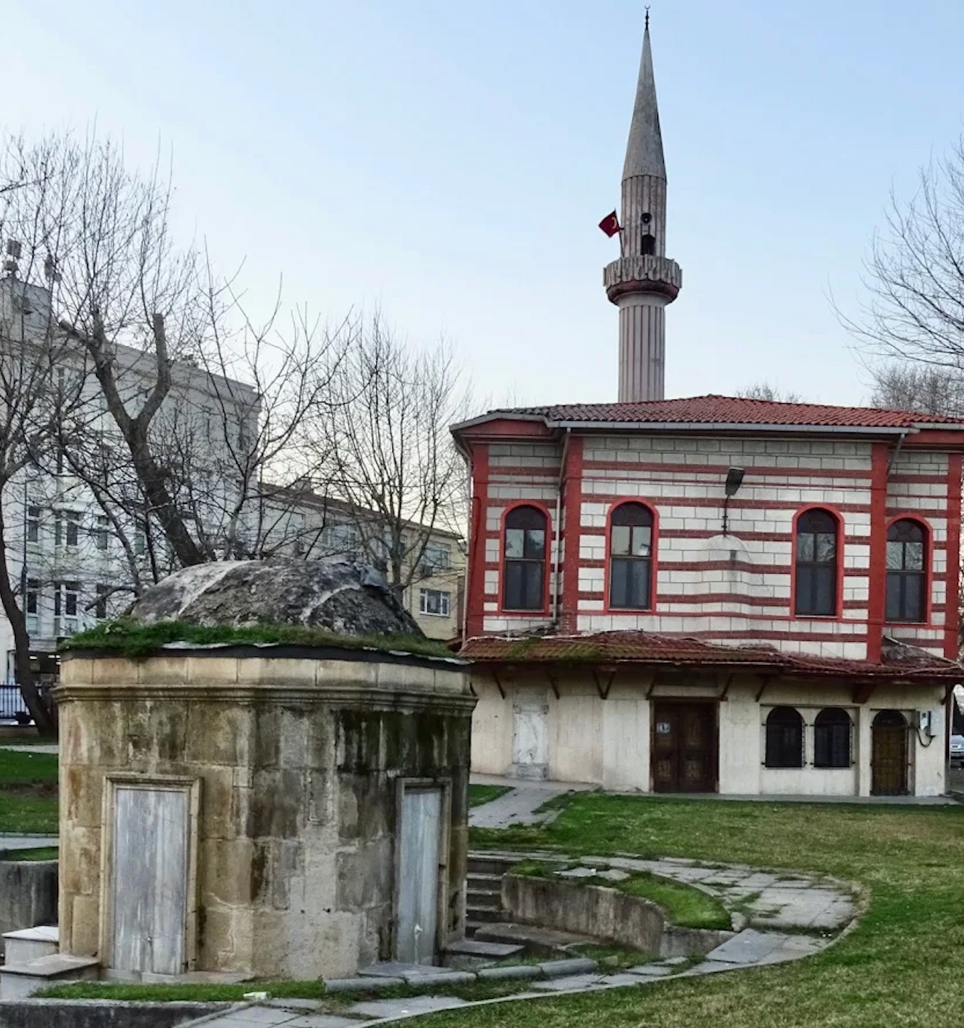 Yusuf Şucaattin Camii