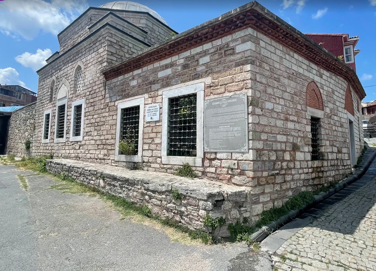 Zenbilli Ali Efendi Türbesi